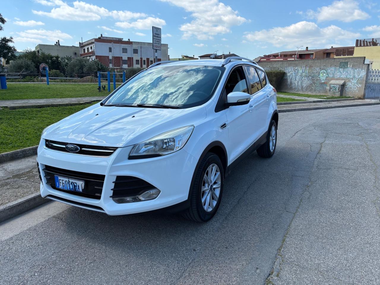 Ford Kuga 2.0 TDCI 120 CV S&S 2WD Titanium