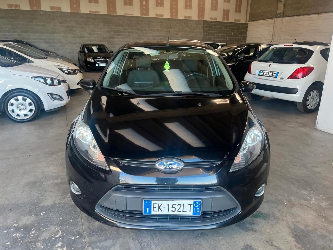 Ford Fiesta Ikon 1.2 60CV 5 porte