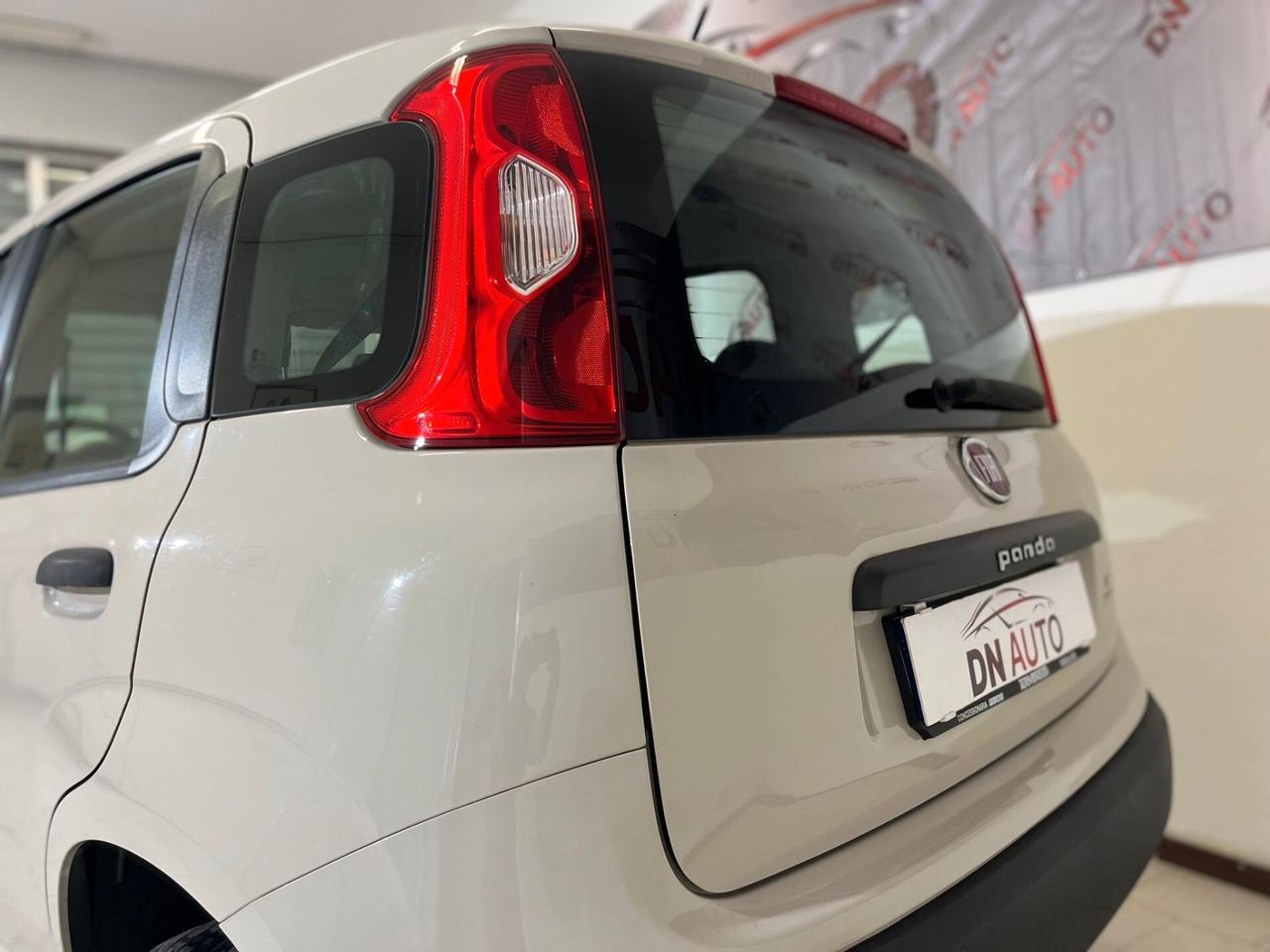 Fiat Panda 0.9 TwinAir Turbo Natural Power Lounge
