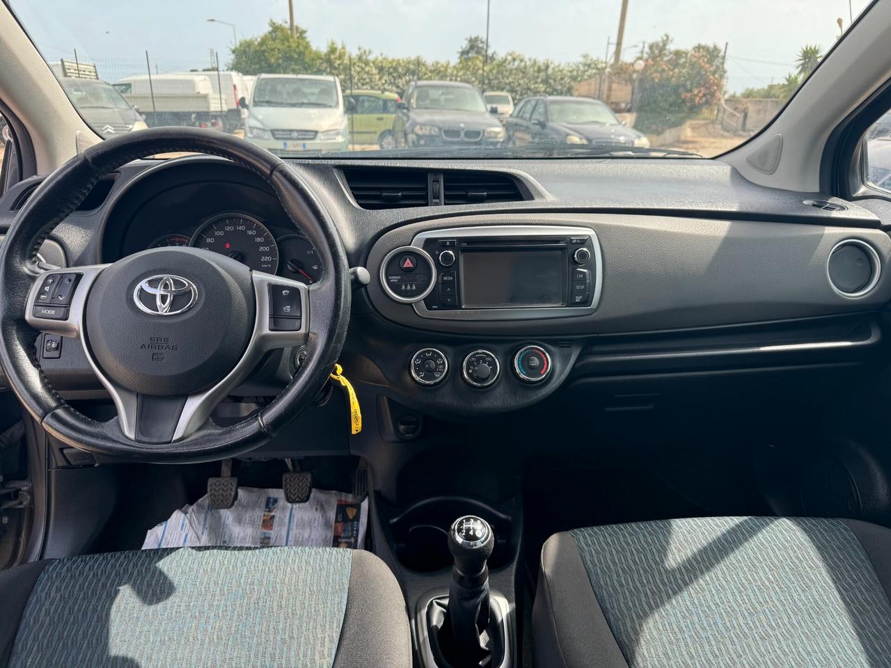 Toyota Yaris 1.0 5 porte