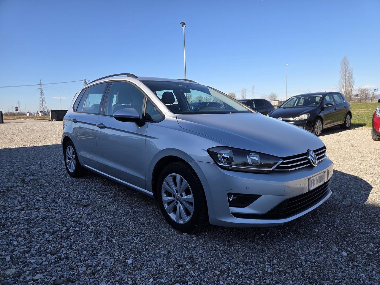 VOLKSWAGEN GOLF SPORTSVAN 1.6TDI 110CV DEL 2015
