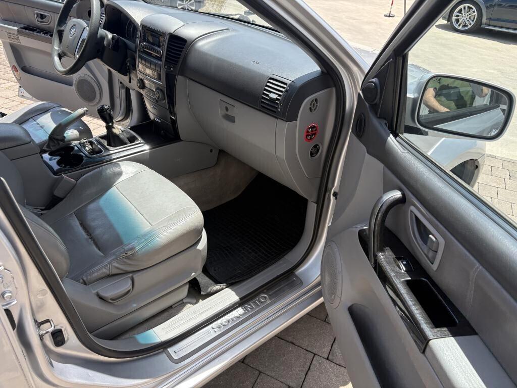 Kia Sorento 2.5 16V CRDI 170cv 4WD - GANCIO TRAINO