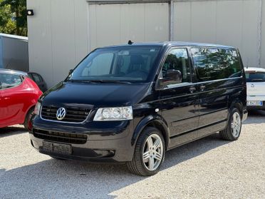 Volkswagen Multivan 2.5 TDI/174CV Highline