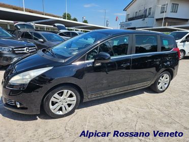 PEUGEOT 5008 1.6 HDi 112CV Family 7 posti