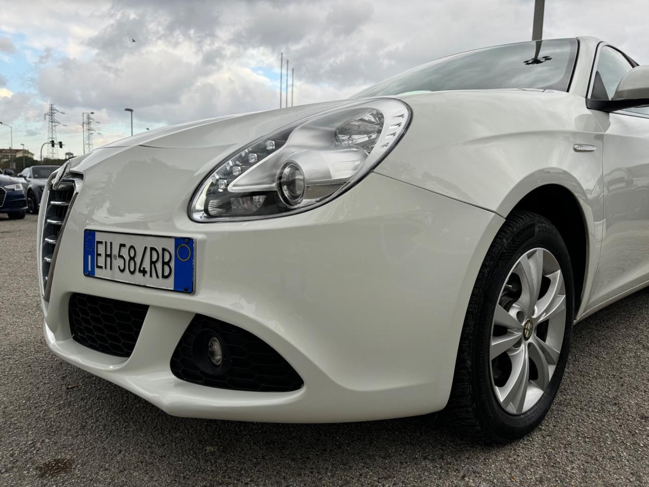 Alfa Romeo Giulietta 2.0 JTDm-2 140 CV Distinctive