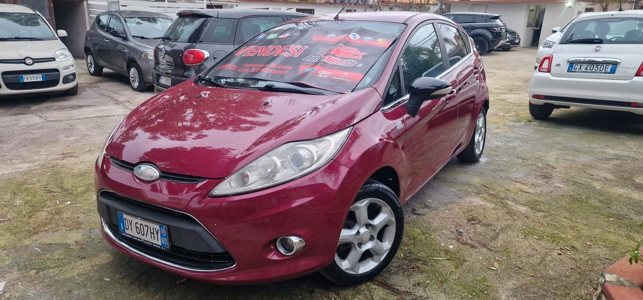 Ford Fiesta 1.4 5 porte Bz.- GPL Titanium
