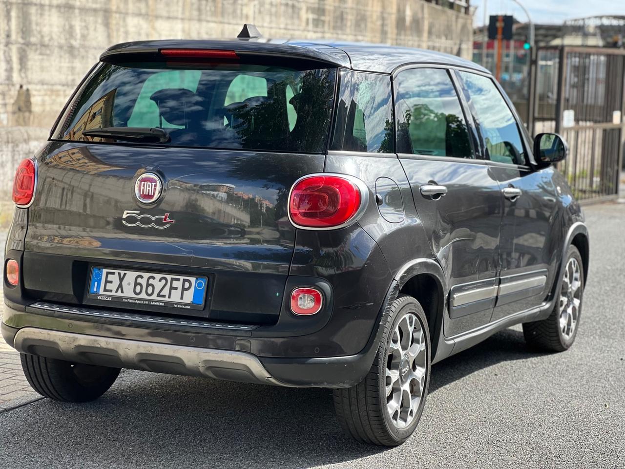 Fiat 500L 1.6 Multijet 120 CV Trekking Carozz da rivedere