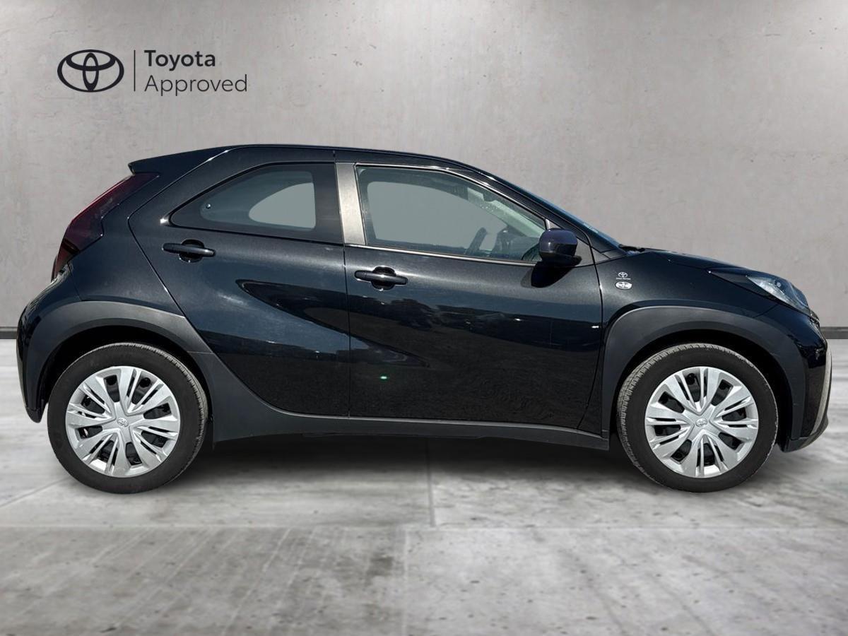 TOYOTA Aygo X - Aygo X 1.0 Active 72cv