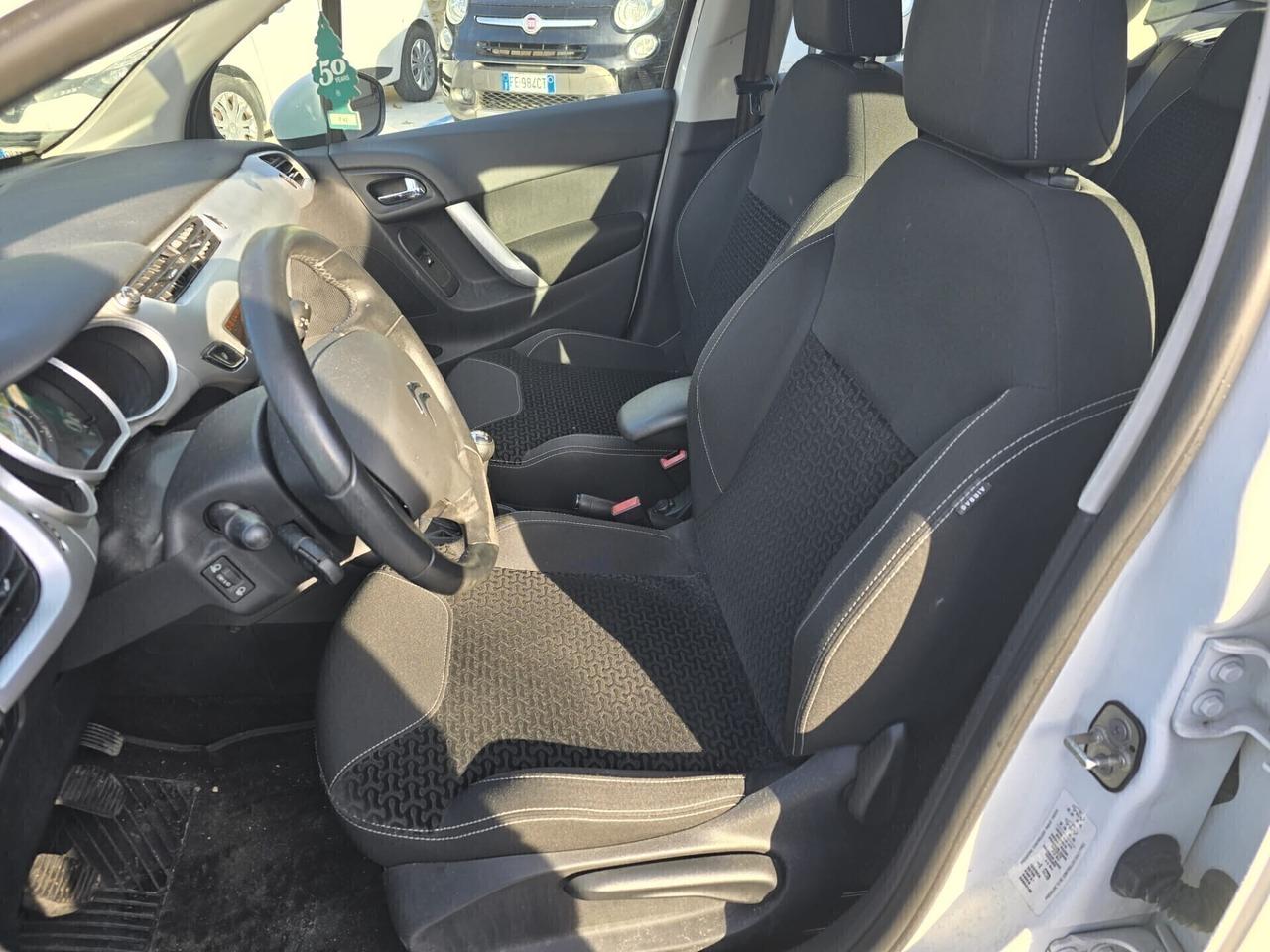 Citroen C3 1.4 Exclusive Style