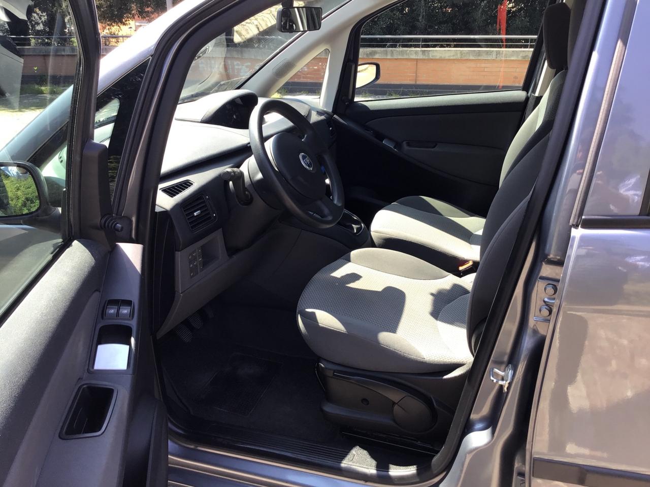 Fiat Idea 1.2 16V BlackLabel