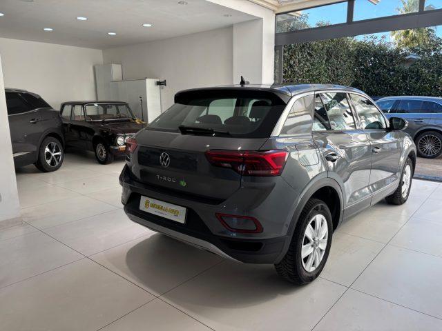 VOLKSWAGEN T-Roc 1.0 TSI Life tua da219,00