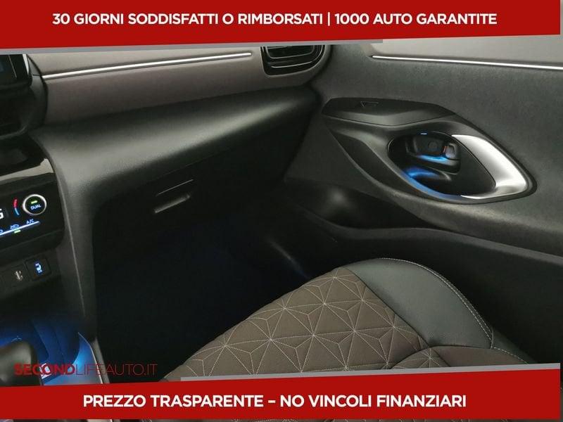 Toyota Yaris Cross 1.5h Lounge fwd 116cv e-cvt