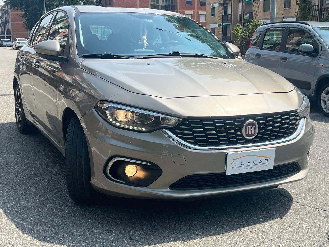 Fiat Tipo Lounge 1.4 Turbo LPG #11718