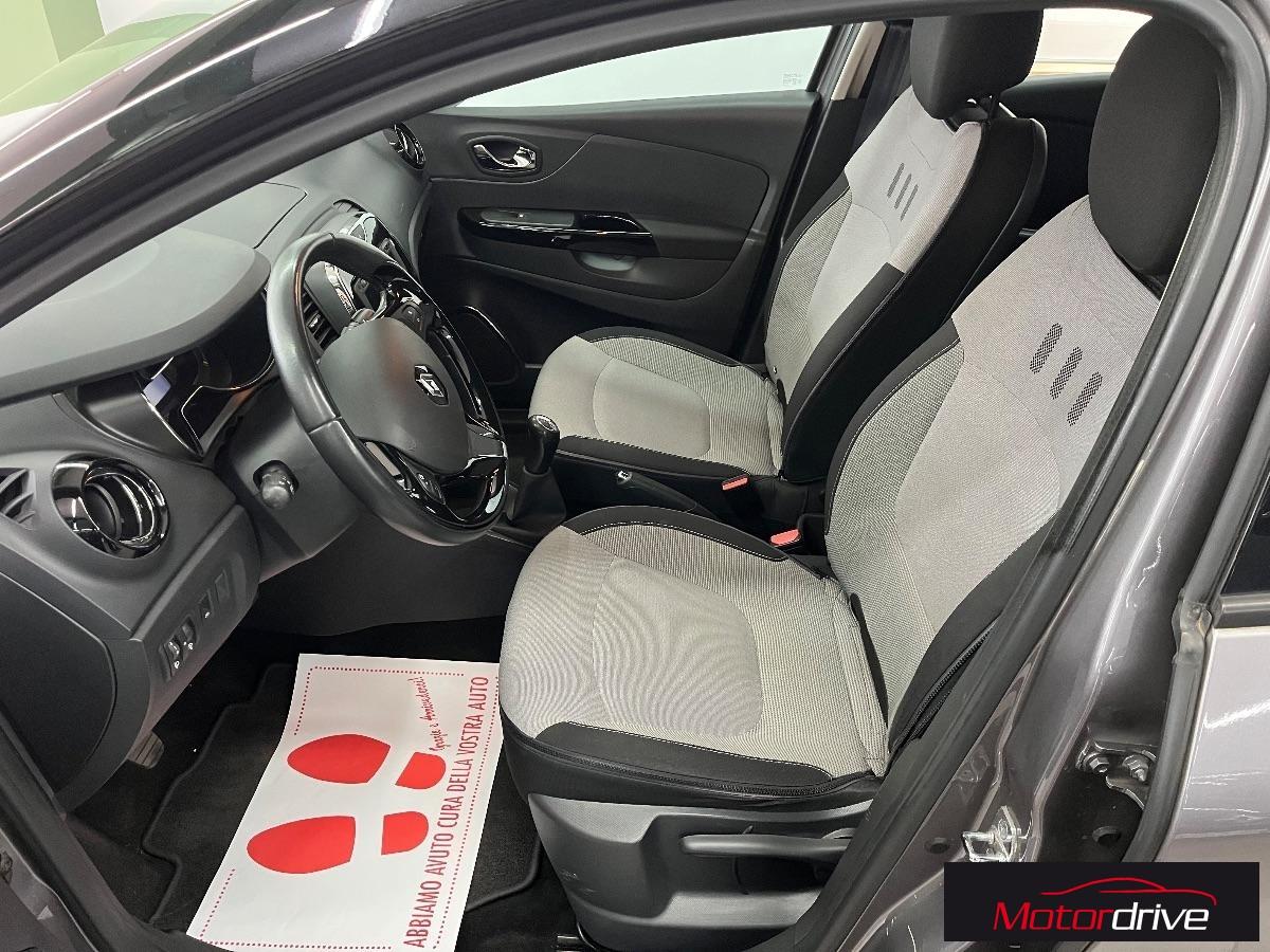 RENAULT - Captur - TCe 12V 90 CV Start&Stop Live