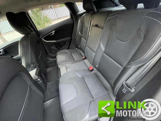 VOLVO V40 D2 Business Plus KIT DISTR SOST! TAGLIANDATA!