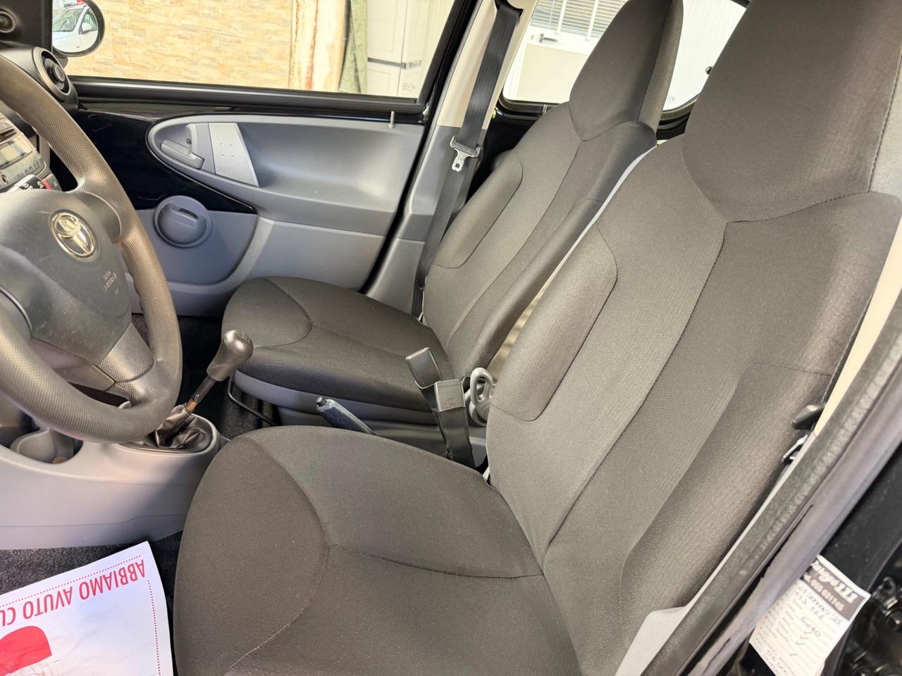 Toyota Aygo 1.0 benzina 2011