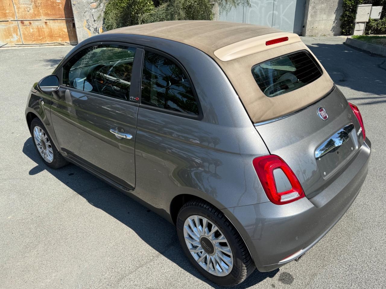 Fiat 500 C 1.0 Hybrid Lounge