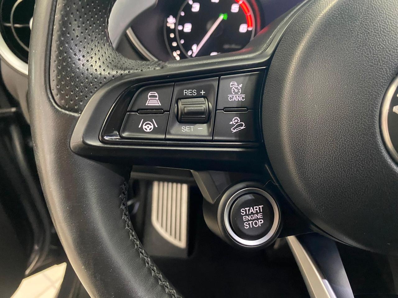 Alfa Romeo Stelvio 2.2 Turbodiesel 210 CV AT8 Q4 Veloce Tì