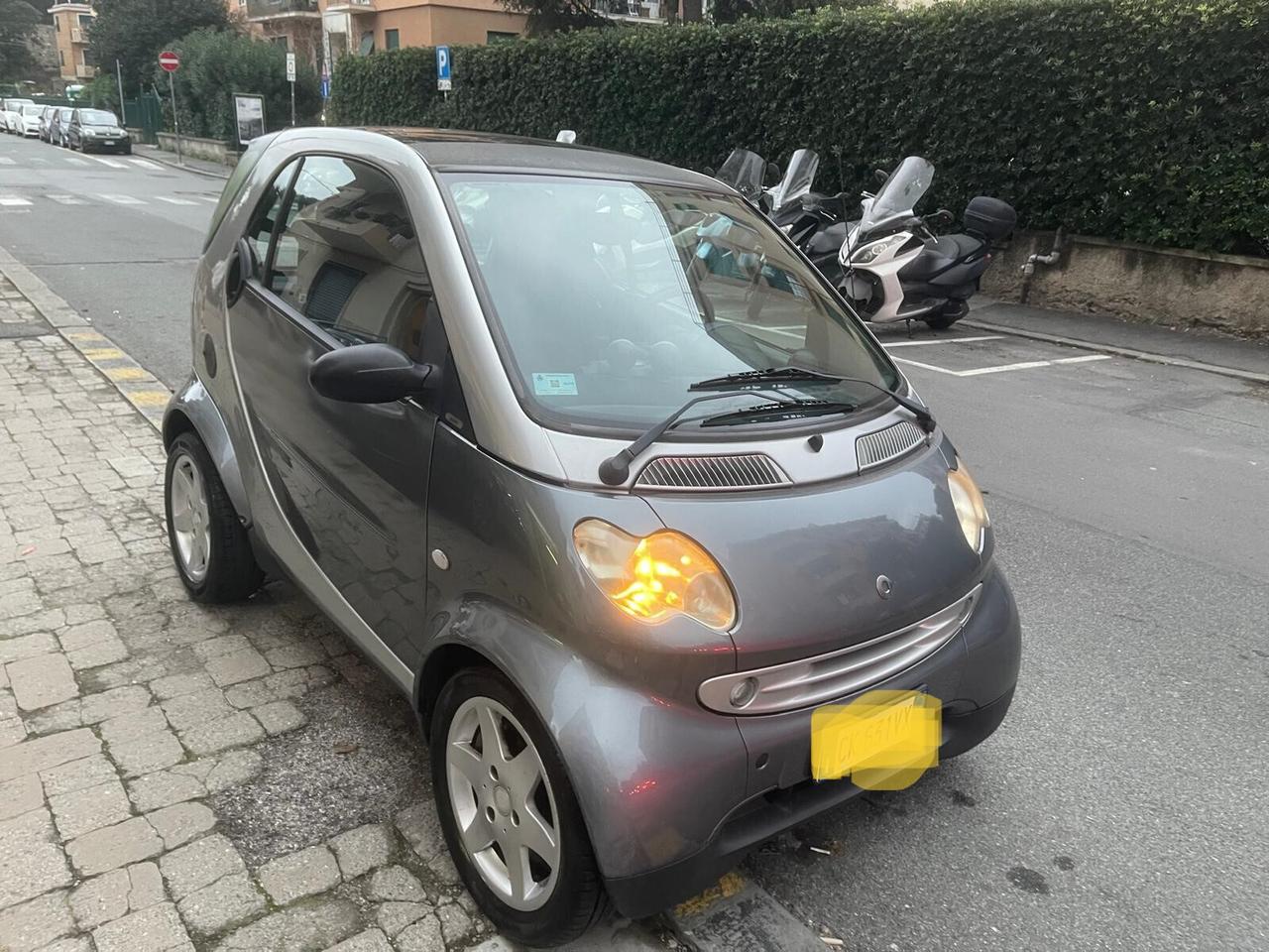 Smart ForTwo 700 coupé passion (45 kW)