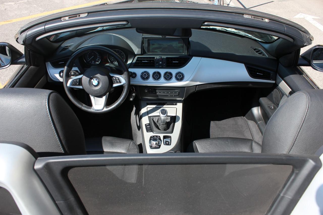 Bmw Z4 2.3 I S-DRIVE 6 MARCE 205 CV FULL OPTIONAL NAVY PRO PELLE