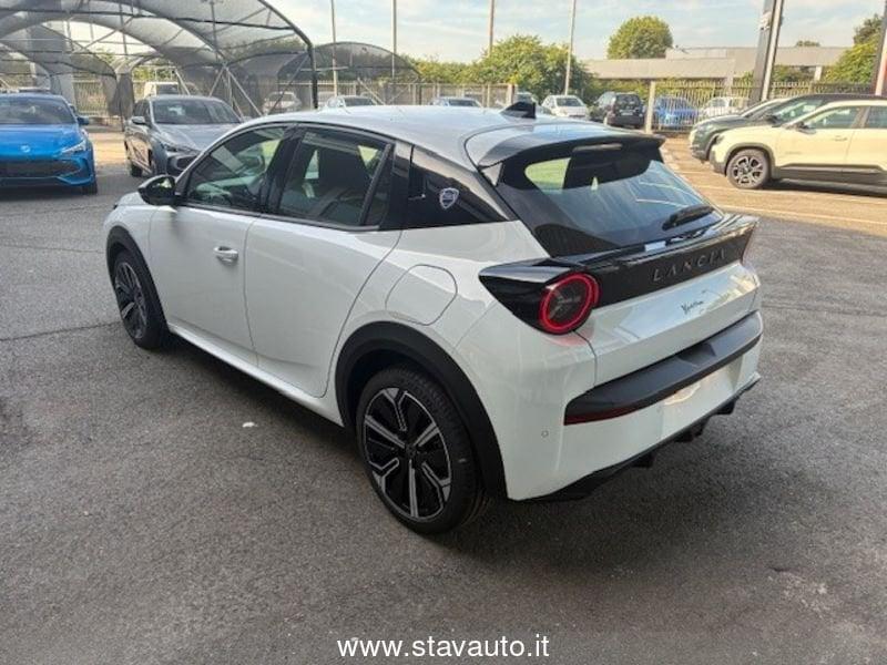 Lancia Ypsilon Ypsilon Hybrid e-DCT