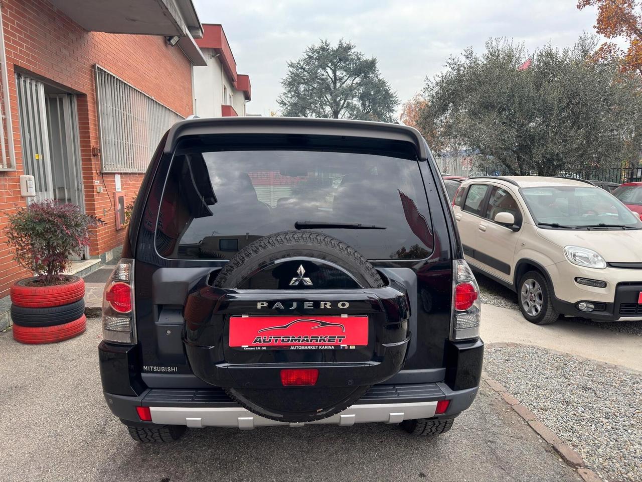 Mitsubishi Pajero 3.2 DI-D 16V 3p. Intense