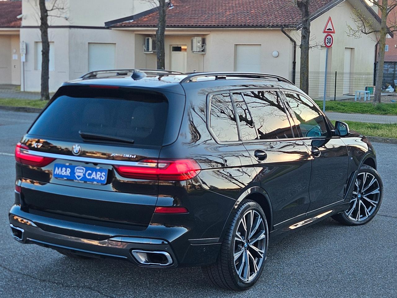 Bmw X7 xDrive30d INDIVIDUAL COMPOSITION 6POSTI