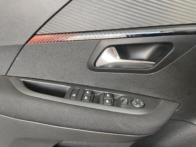Peugeot 208 PureTech 100 Stop&Start 5 porte Allure Distribuzione Nuova !!!!