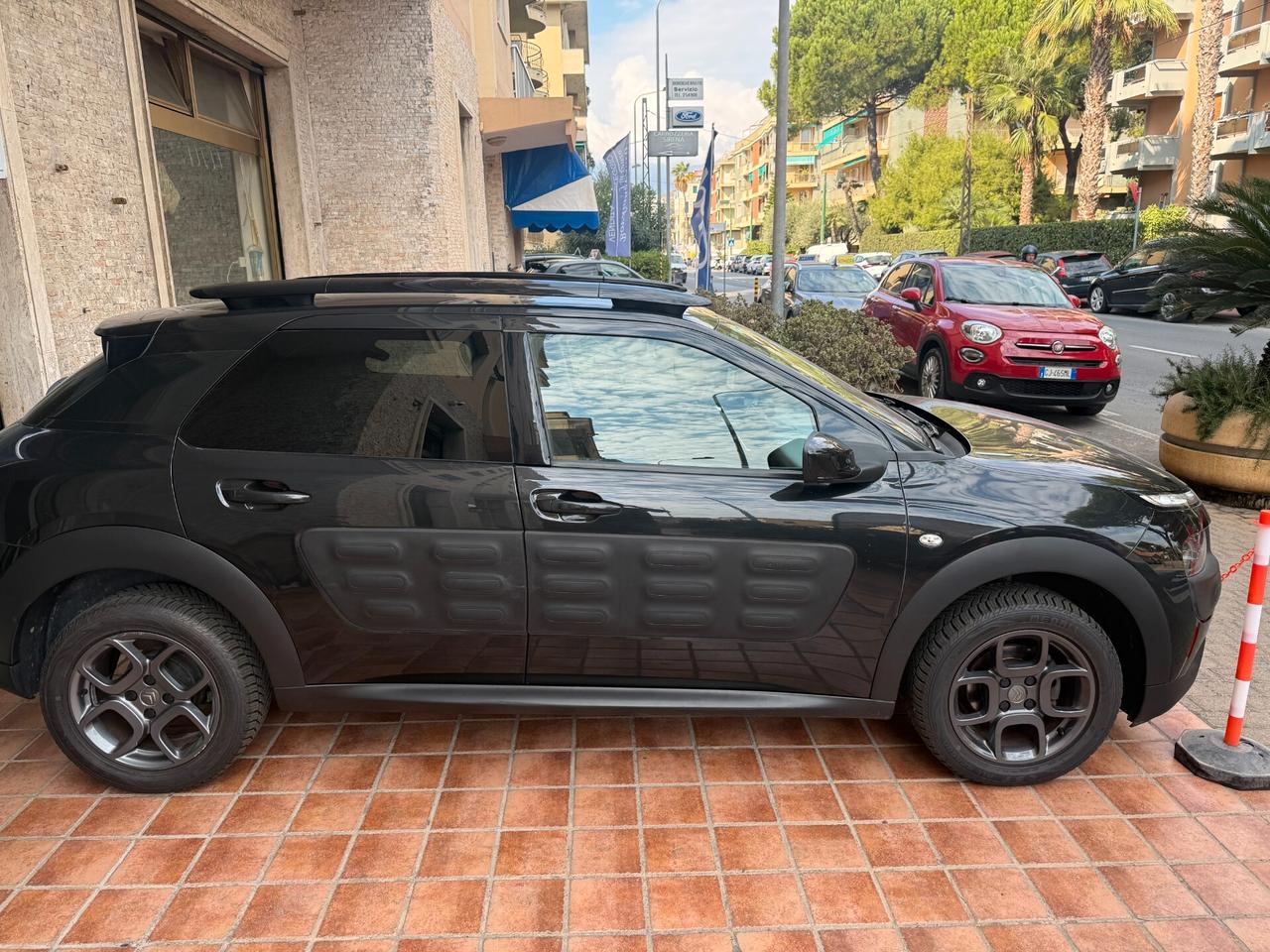 Citroen C4 Cactus PureTech 82 Shine