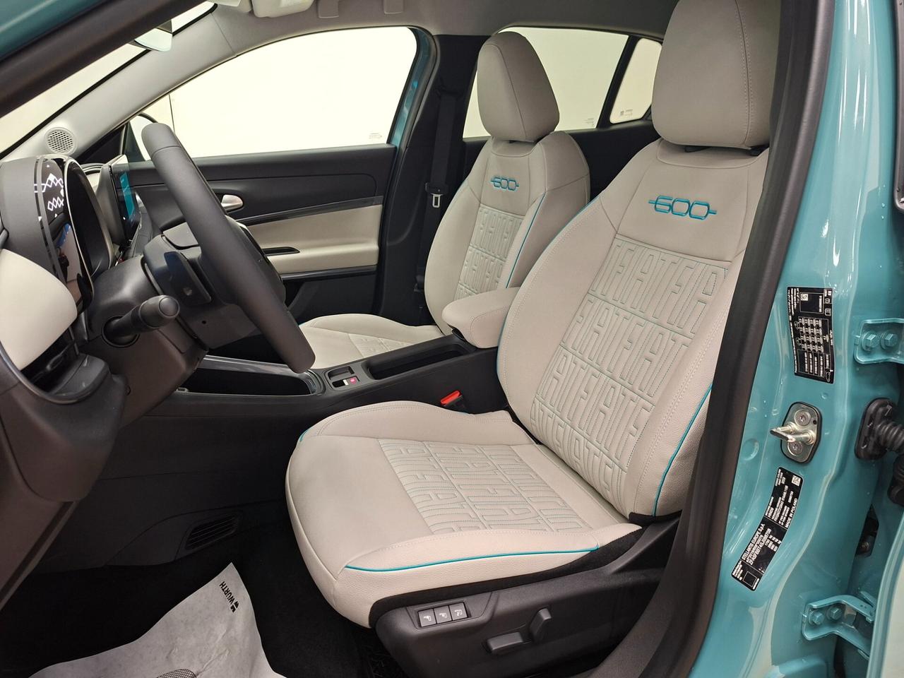 Fiat 600 Hybrid 110 CV DCT MHEV La Prima