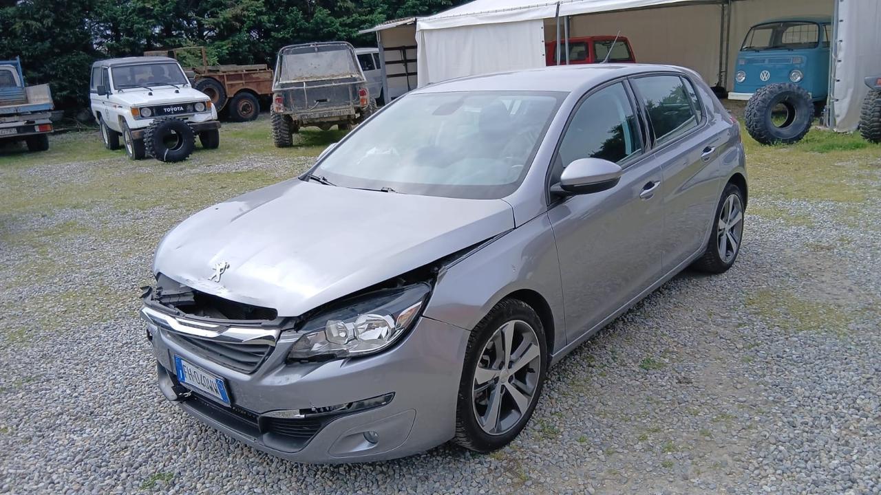 Peugeot 308 BlueHDi 120 S&S Business