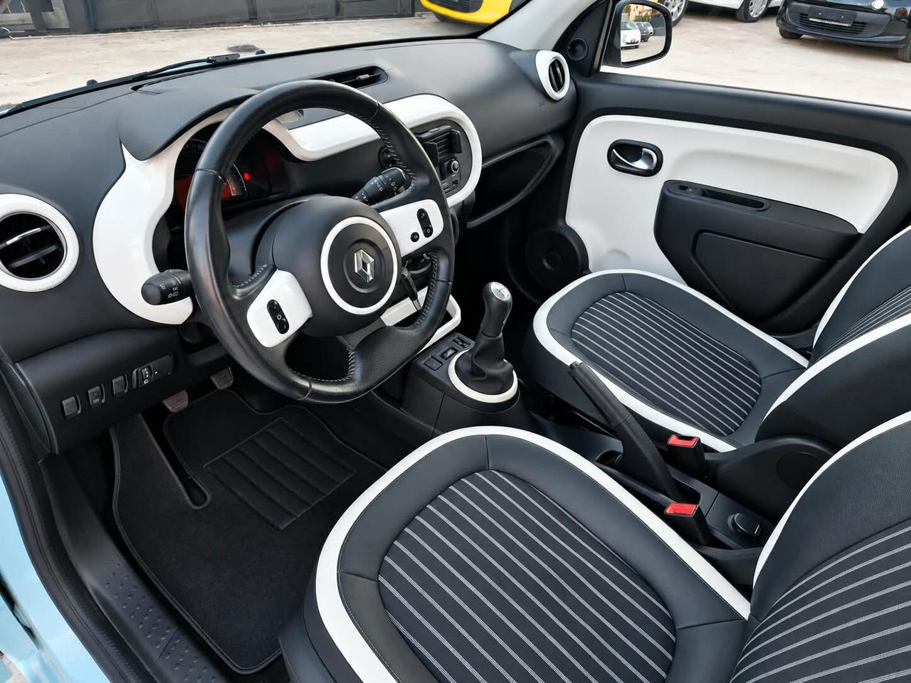 Renault Twingo Neopatentati