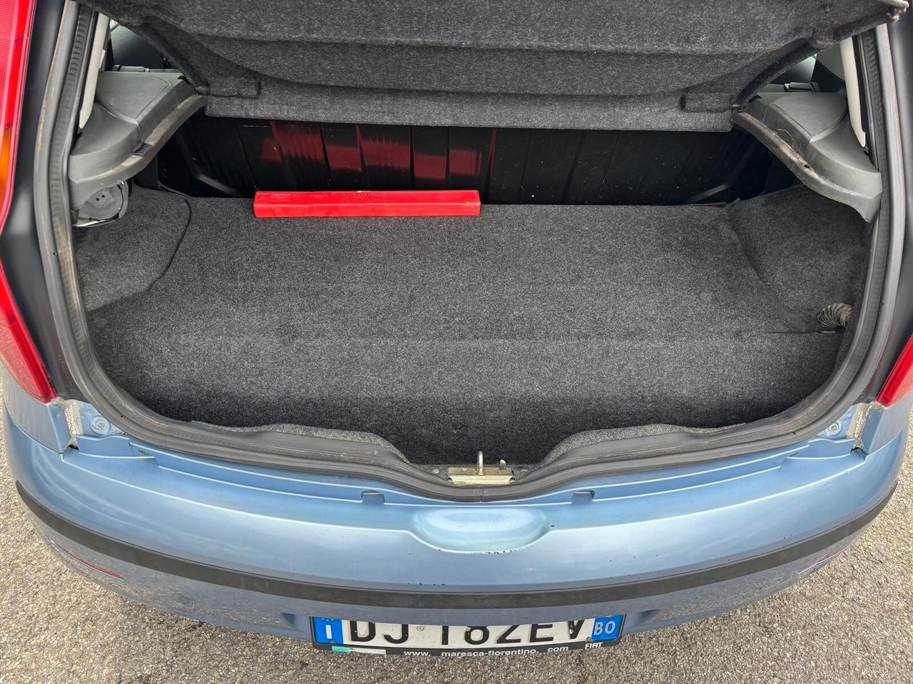 Fiat Punto Classic 1.2 5 porte Natural Power OK Neopatentati