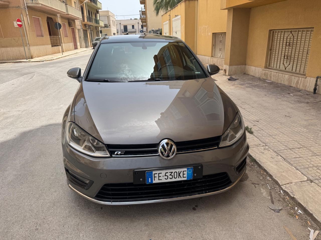 Volkswagen Golf 1.6 TDI 110 CV DSG 5p. Highline BlueMotion Technology