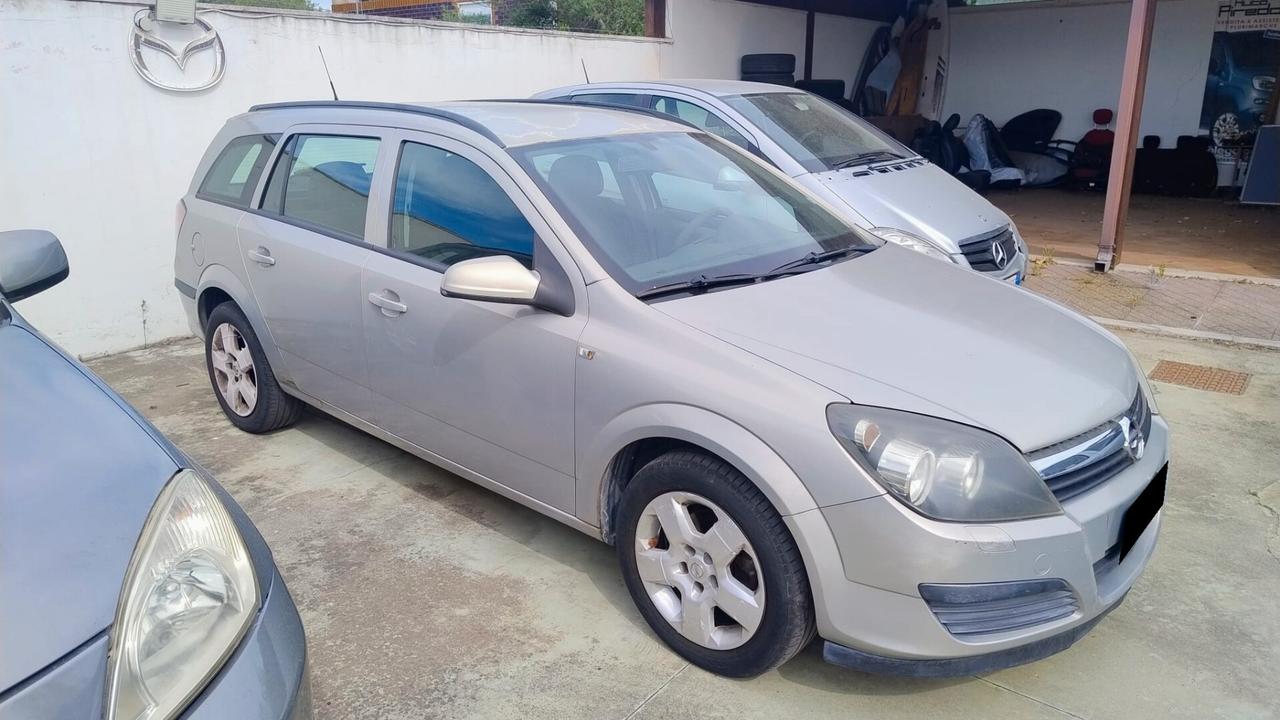 Opel Astra 1.4 16V Twinport Station Wagon