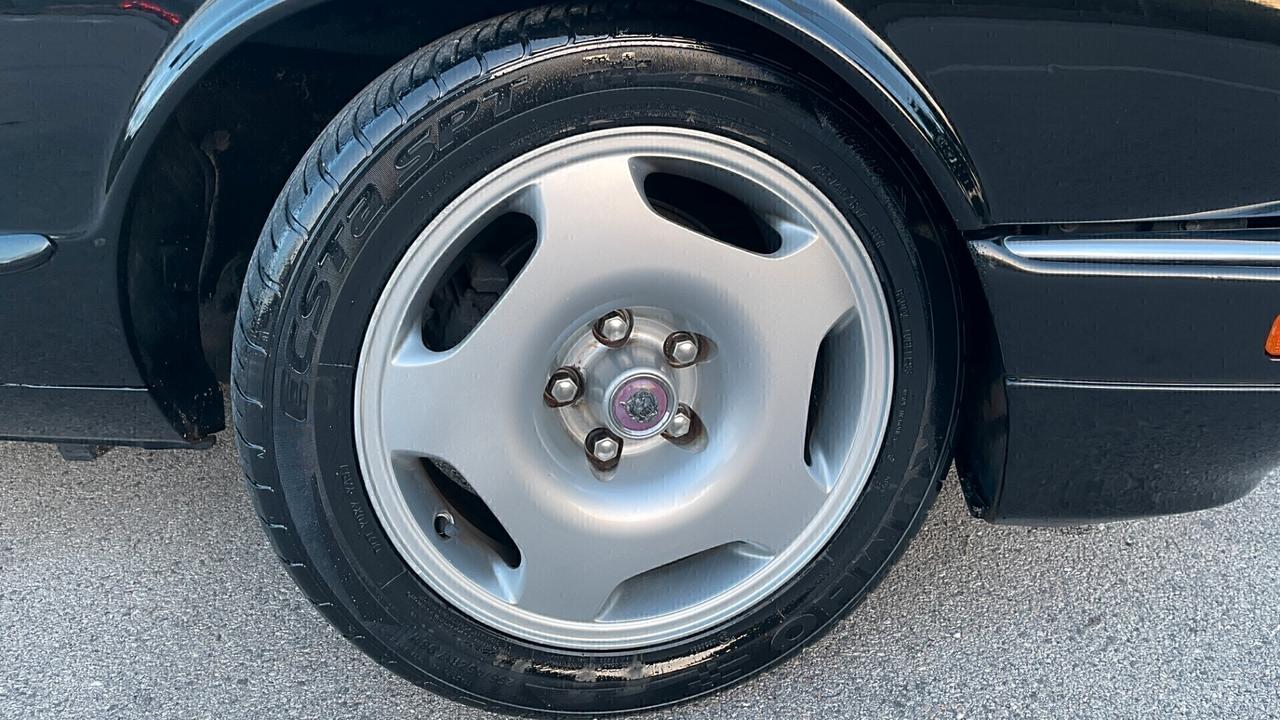 Jaguar XJR 4.0 325 cv con tetto apribile 1996 full