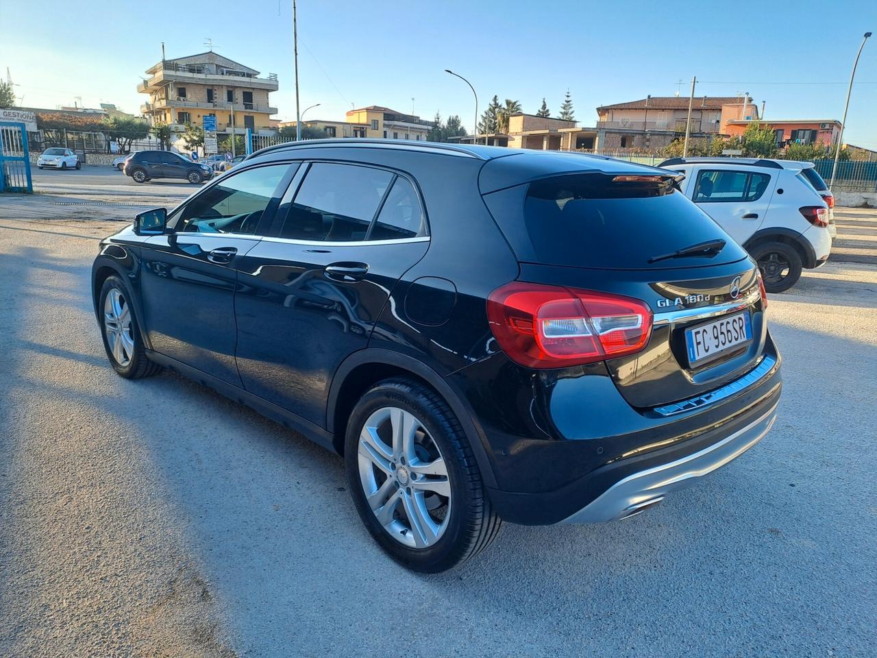 Mercedes-benz GLA 180 d Sport nord italia