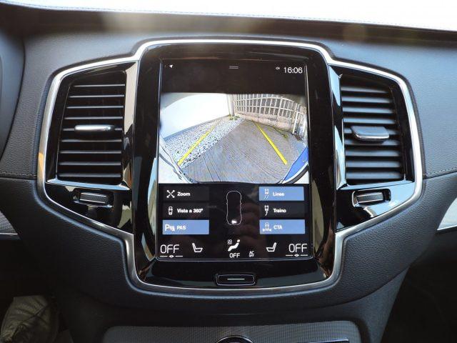 VOLVO XC90 B5 (d) AWD PLUS DARK AUTOMATICA 7P.