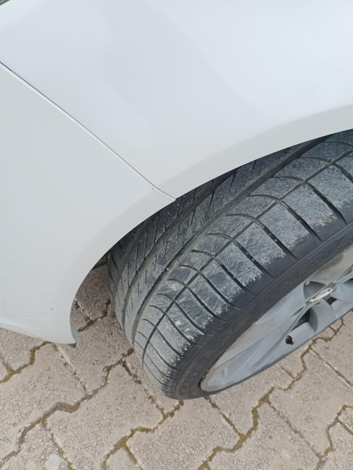 Opel Insignia 2.0 CDTì 160 cv sport tuarer cosmo