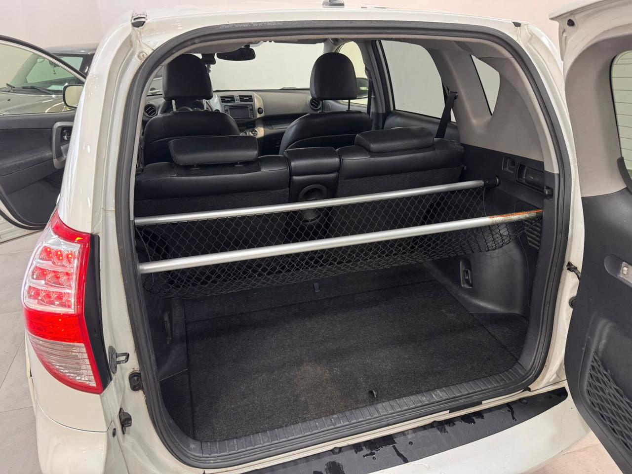 Toyota RAV 4 RAV4 Crossover 2.2 D-4D 150 CV Lounge