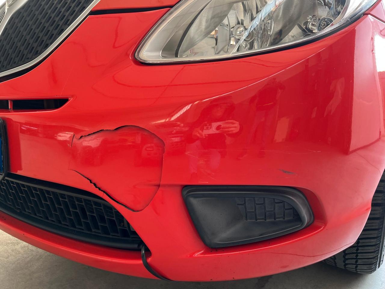 Lancia Ypsilon 1.2 Oro