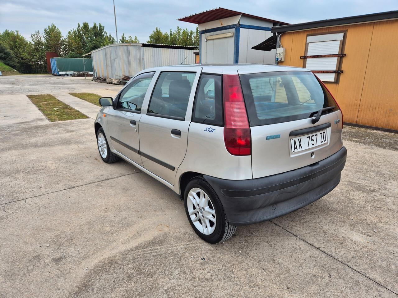 Fiat Punto benzina neopatentati