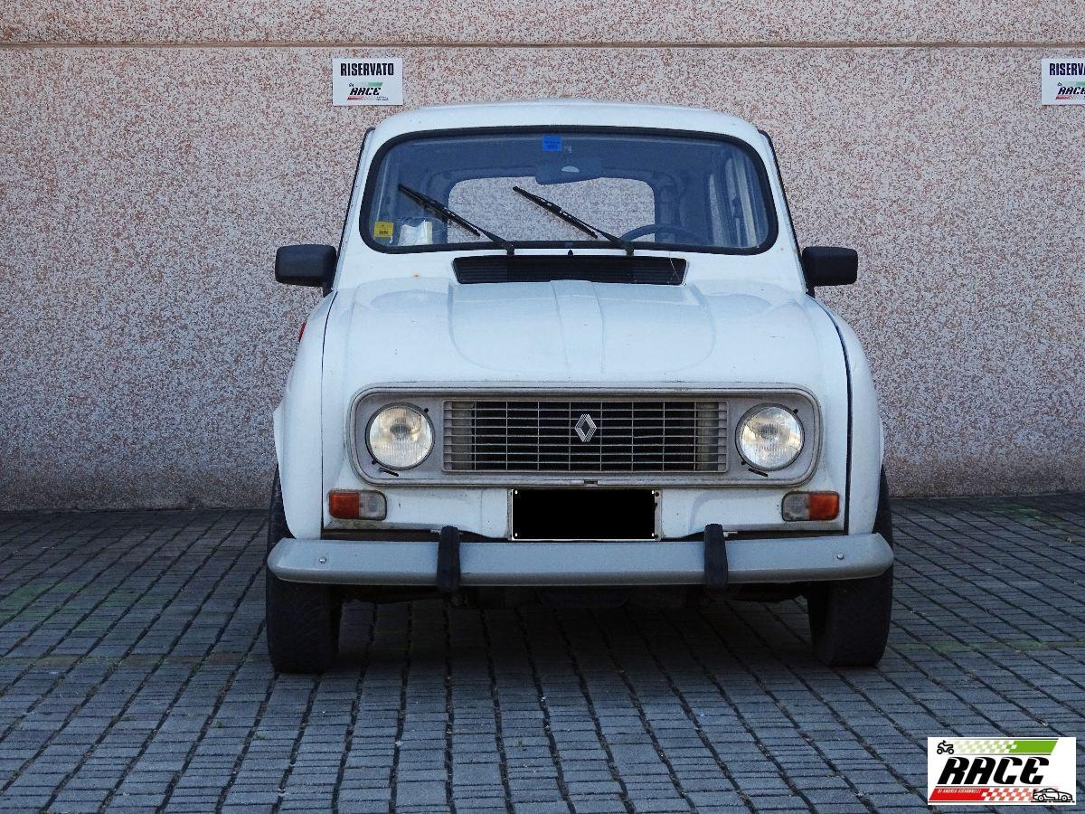 RENAULT - 4 - TL