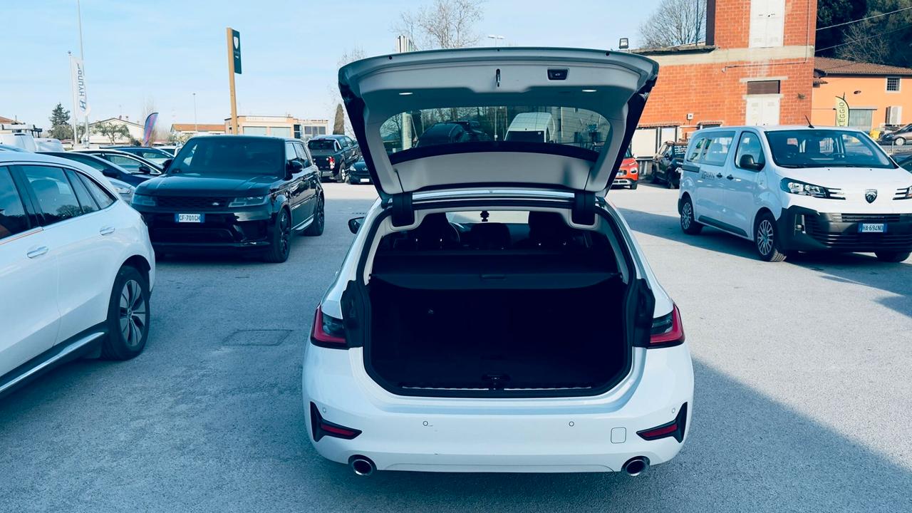 Bmw 320 320d xDrive Touring Sport