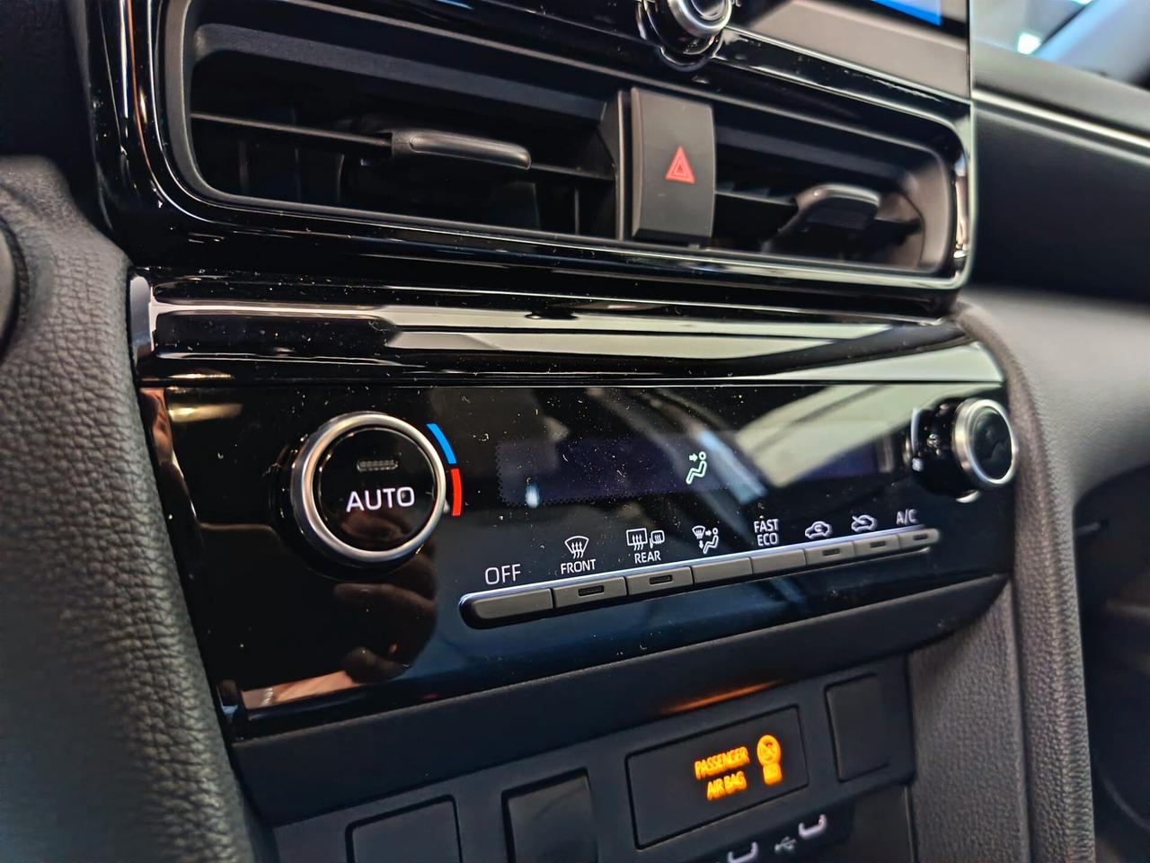 Toyota Yaris 1.5 Hybrid 5 porte Trend