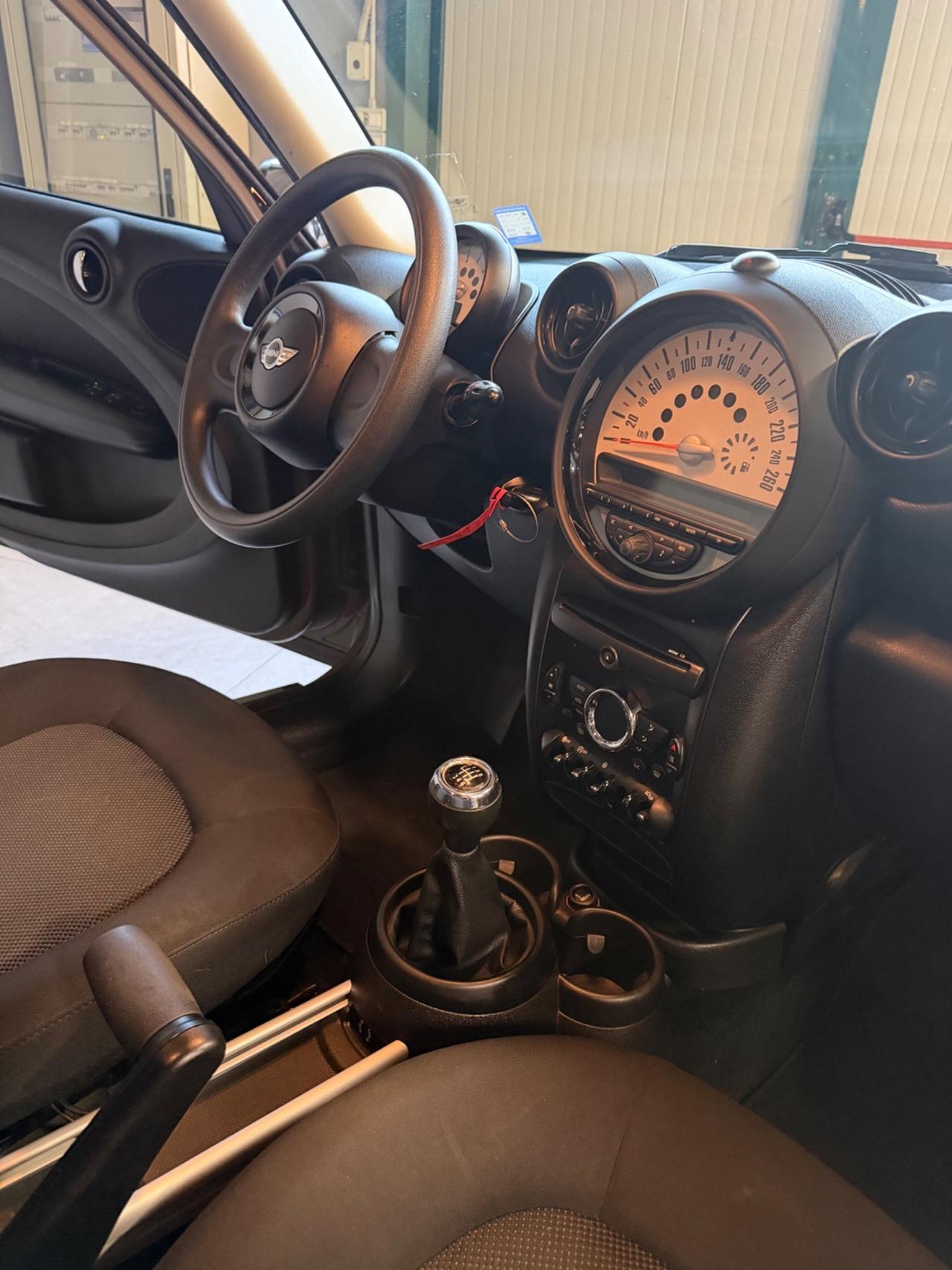 Mini COUNTRYMAN 1.6 COOPER D NEOPAT KMCERT GARANZ