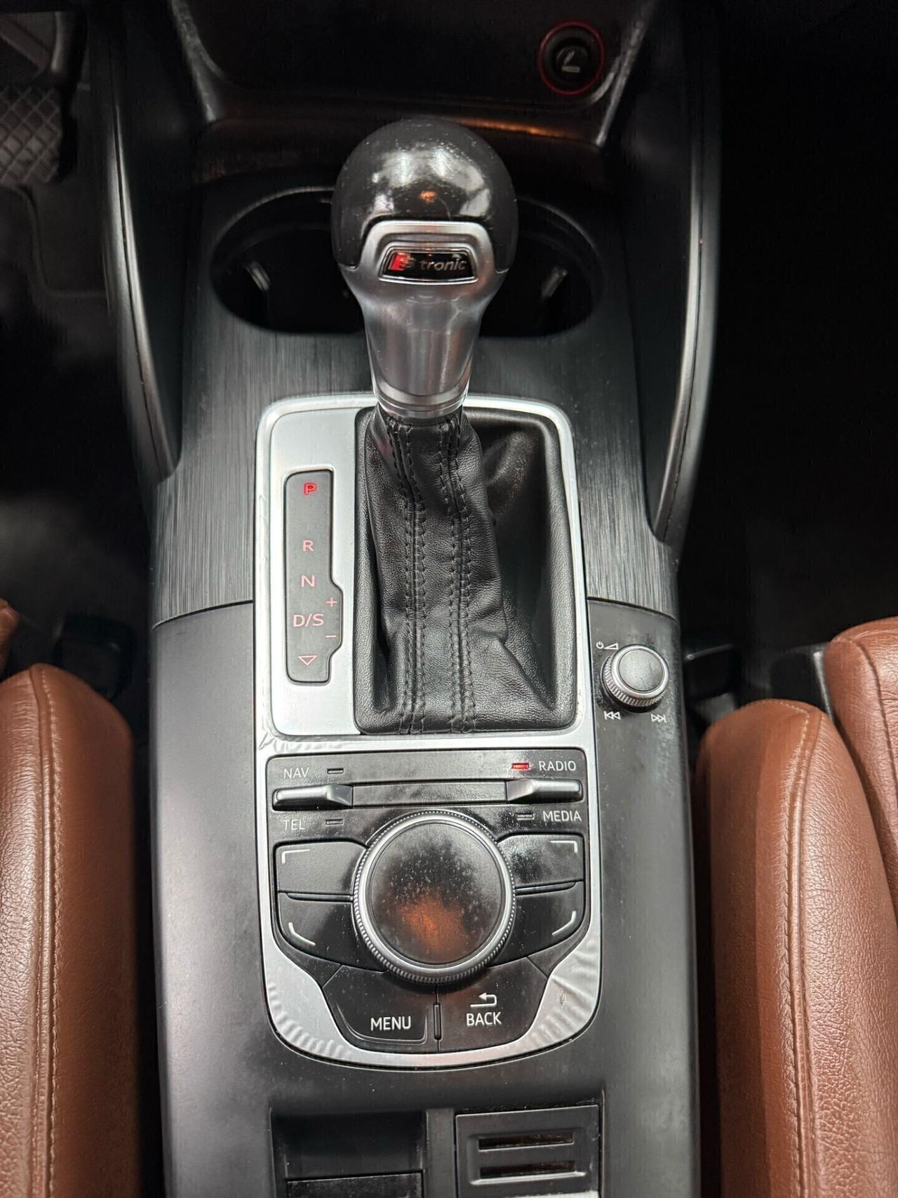 Audi A3 SPB 1.6 TDI clean diesel S tronic Ambition