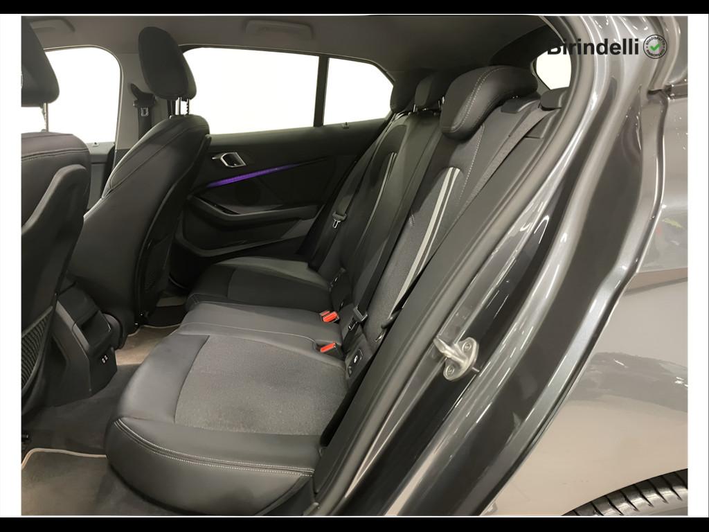 BMW Serie 1 (F40) - 116d 5p. Sport