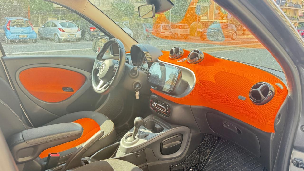 Smart ForFour 90 0.9 Turbo Passion LED NAVI CAR PLAY PDC CERCHI 15 BLUETOOTH