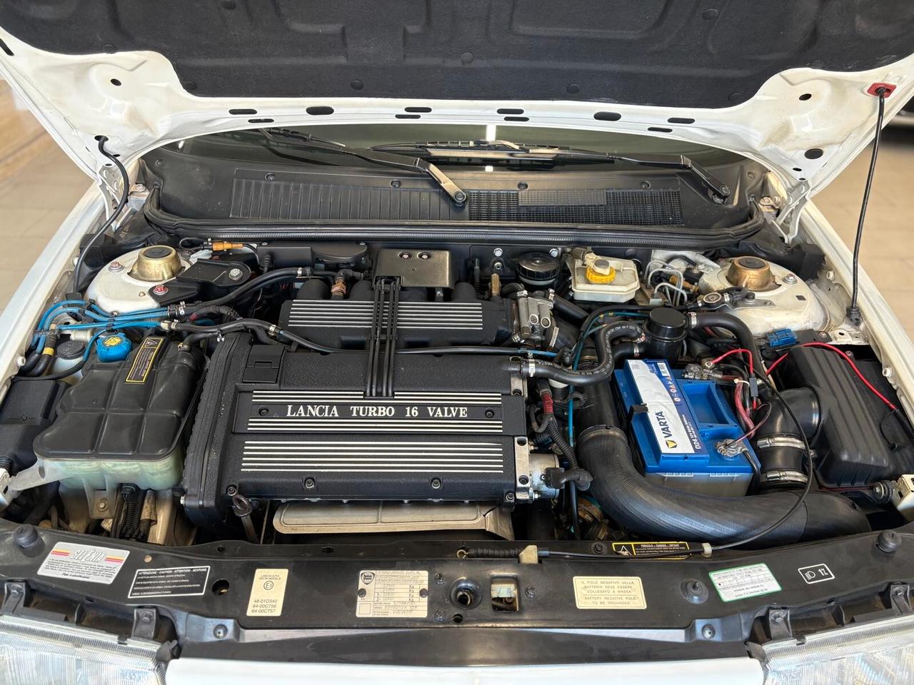 Lancia Delta S4 HPE 2.0 i.e. turbo 16V cat 3p. HF